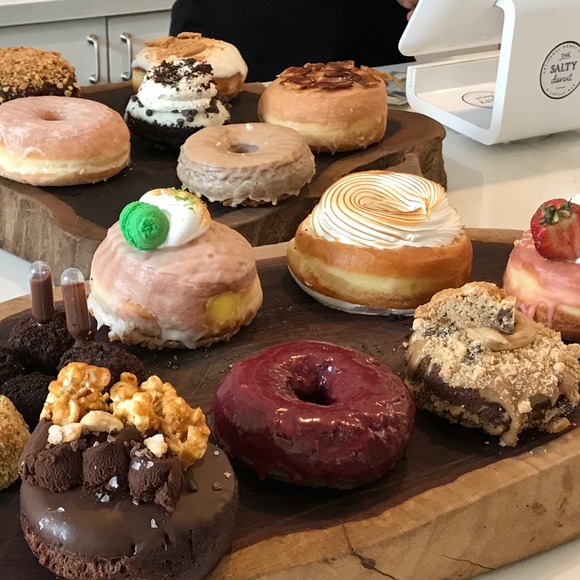 Meet your Posher, Sarah - Picture 1 of 1